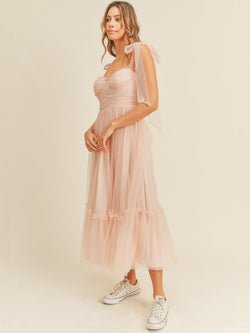 Mable Brynlee Dress In Blush