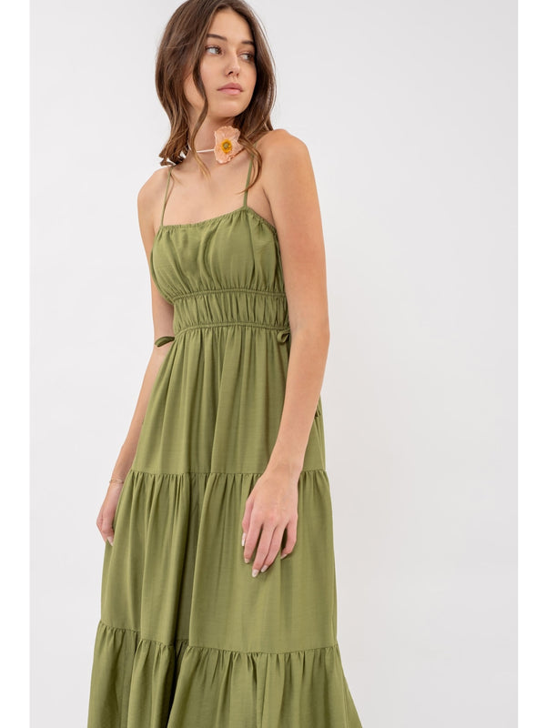 Blu Pepper Willow Waist Tie Shirred Tiered Midi Dress In Olive