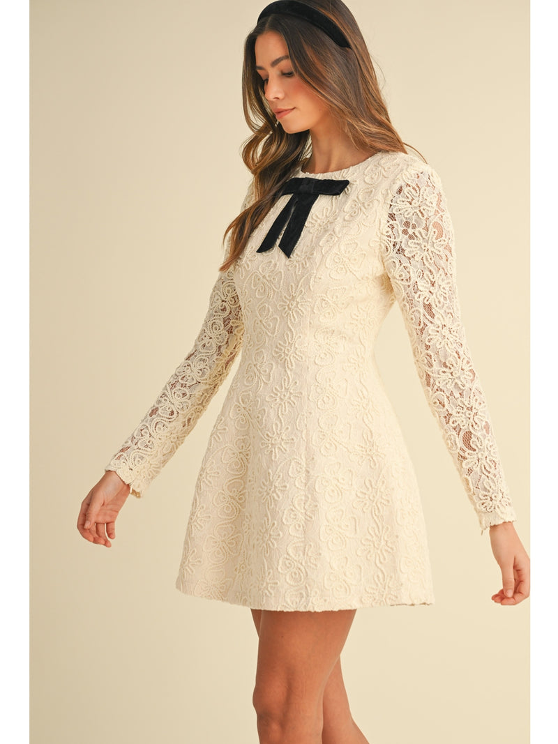 Mable Noelle Floral Crochet Lace Dress In Cream