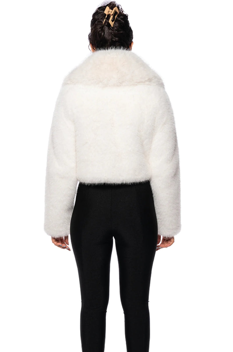 Azalea Wang Vadence Faux Fur Coat In White