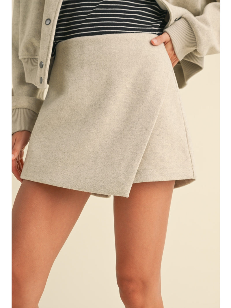 Miou Muse Semi Casual Skort In Oatmeal