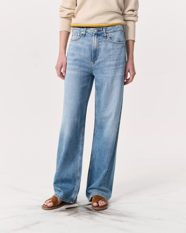 Rag & Bone Featherweight Logan Wide-Leg Jean in Audrey
